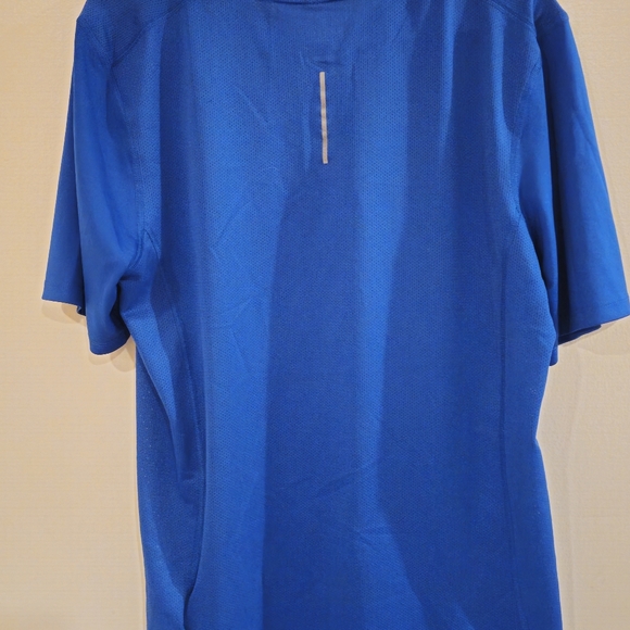 Nike running women's size medium blue dri fit tshirt new no tags - Picture 3 of 10